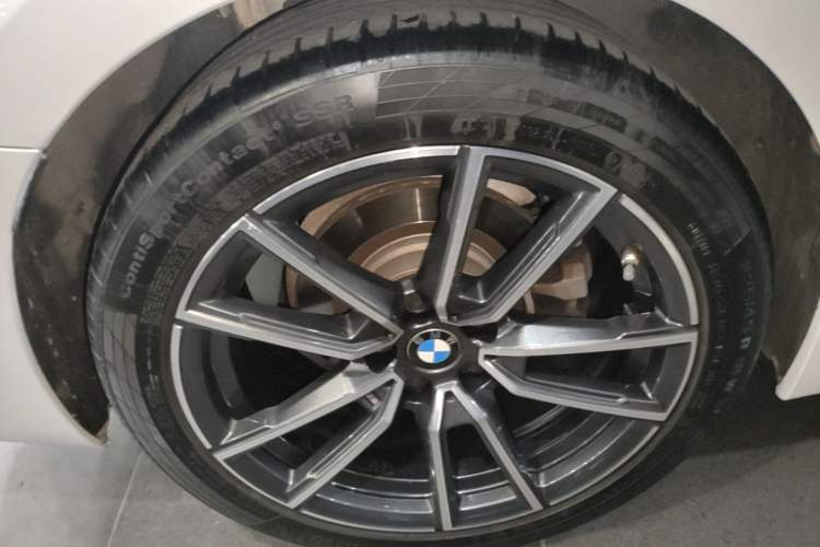Used BMW 3 Series 2022 325Li M Sport Package Right Rear Wheel Hub