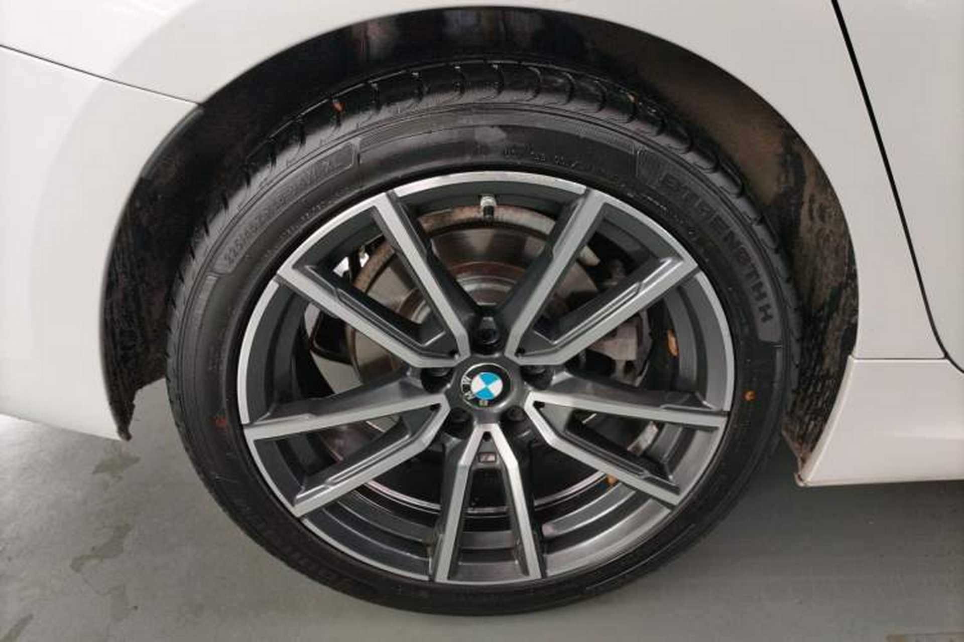 Used BMW 3 Series 2022 Restyled 320Li M Sport Package Right Rear Wheel Hub