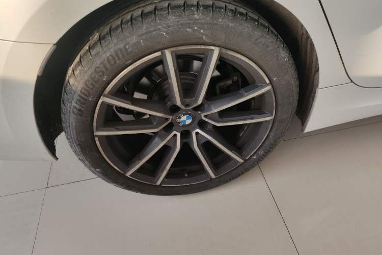 Used BMW 3 Series 2022 325Li M Sport Package Right Rear Wheel Hub