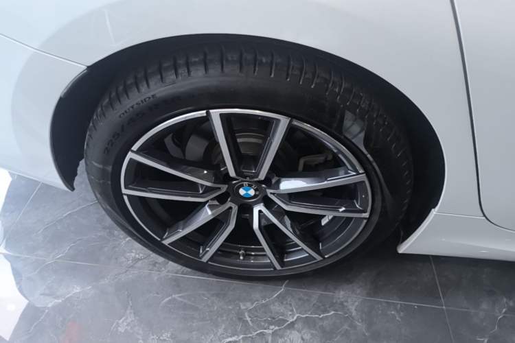 Used BMW 3 Series 2022 Updated 325Li M Sport Package Right Rear Wheel Hub