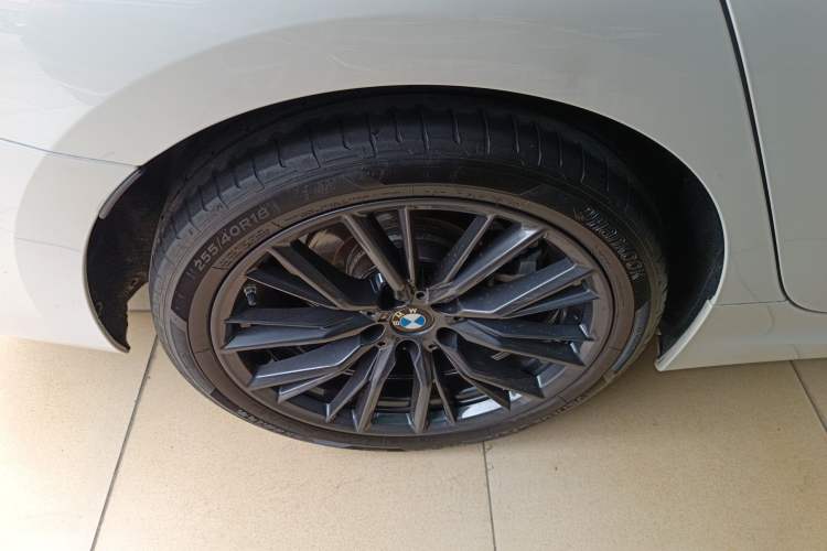 Used BMW 3 Series 2022 325Li M Sport Night Edition Package Right Rear Wheel Hub