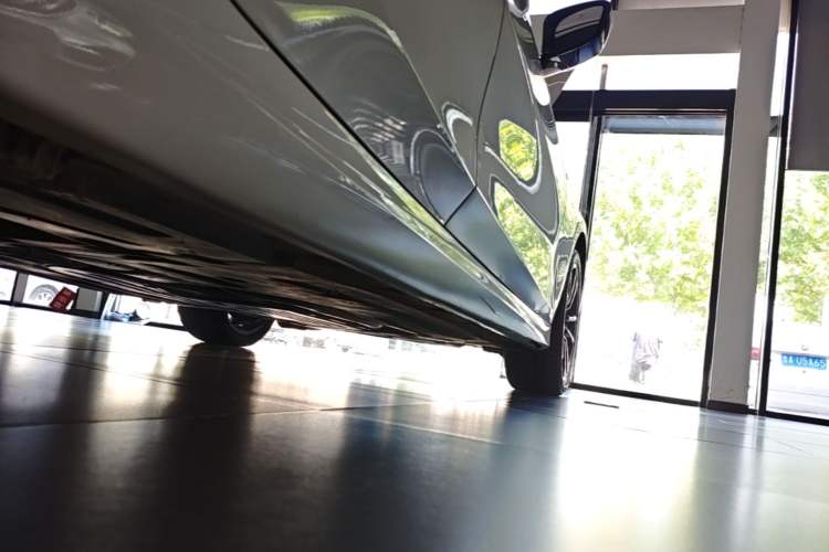 Used BMW 3 Series 2022 Updated 325Li M Sport Package Right Side Sill