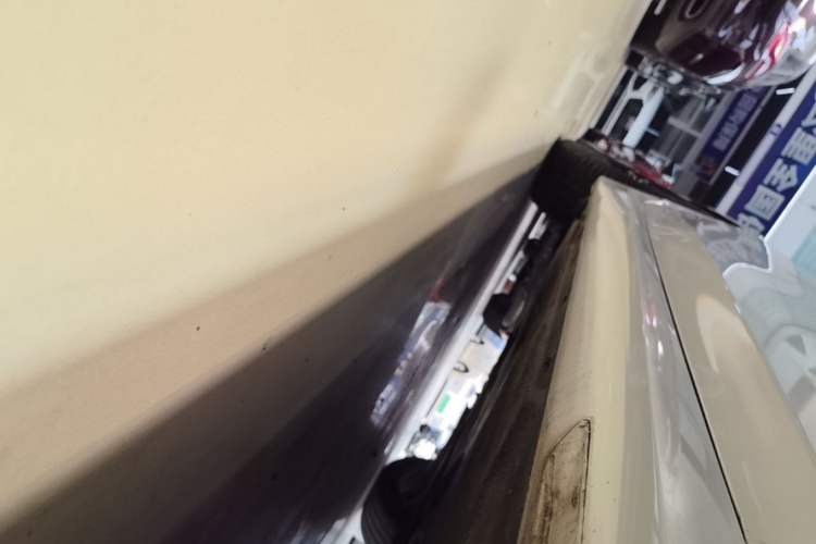 Used BMW 3 Series 2022 325i M Sport Package Right Side Sill
