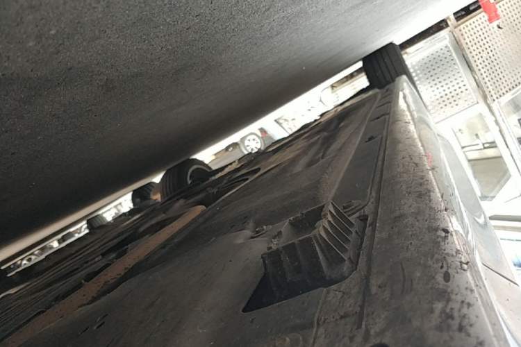 Used BMW 3 Series 2022 320Li M Sport Package Right Side Sill