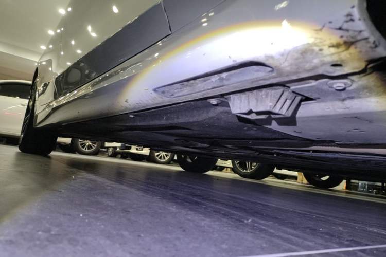 Used BMW 3 Series 2022 325Li M Sport Package Right Side Sill