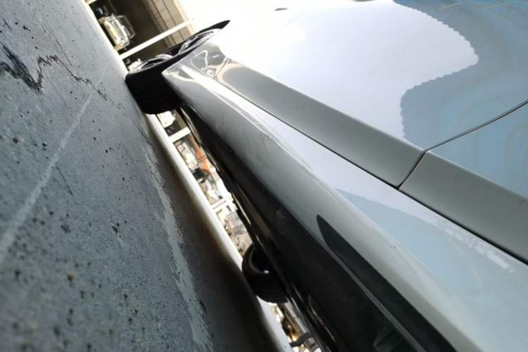 Used BMW 3 Series 2022 325i M Sport Package Right Side Sill