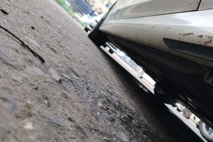 Used BMW 3 Series 2022 325Li M Sport Night Edition Package Right Side Sill