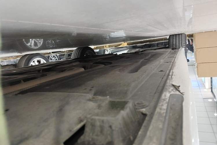 Used BMW 3 Series 2022 325Li M Sport Package Right Side Sill