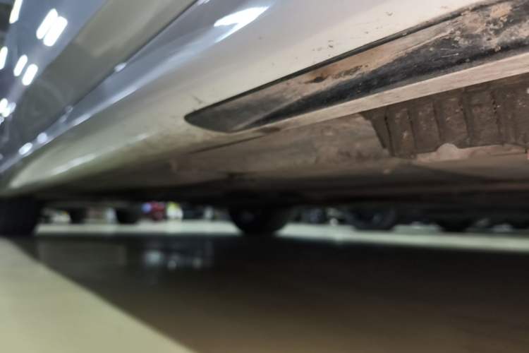 Used BMW 3 Series 2022 325i M Sport Package Right Side Sill