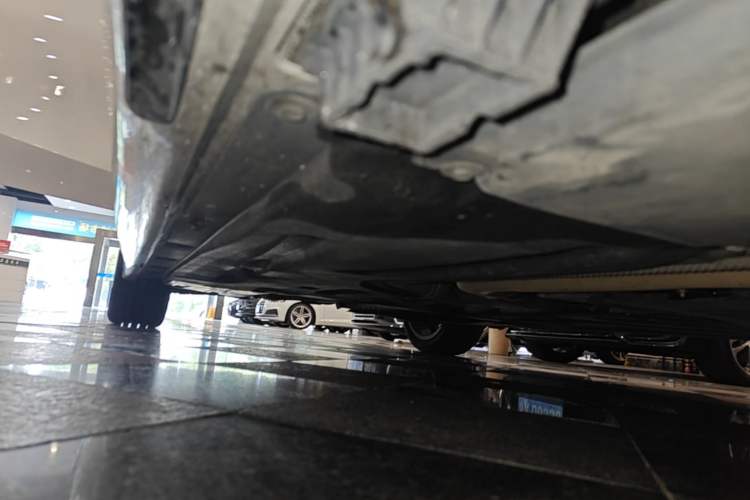 Used BMW 3 Series 2022 325Li M Sport Package Right Side Sill