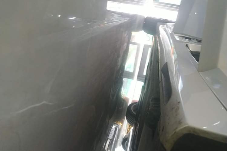 Used BMW 3 Series 2022 325Li M Sport Package Right Side Sill