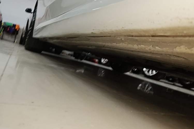 Used BMW 3 Series 2022 325Li M Sport Package Right Side Sill