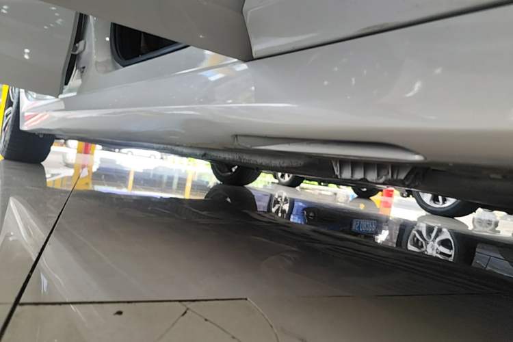 Used BMW 3 Series 2022 Updated 325Li M Sport Package Right Side Sill