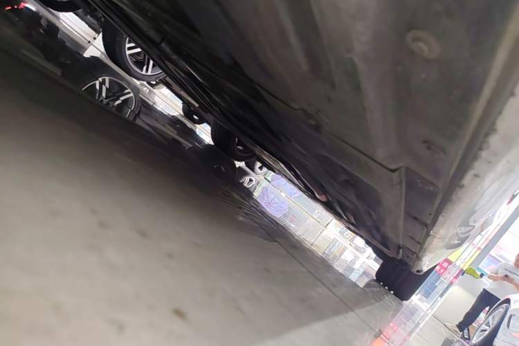 Used BMW 3 Series 2022 325Li M Sport Package Right Side Sill