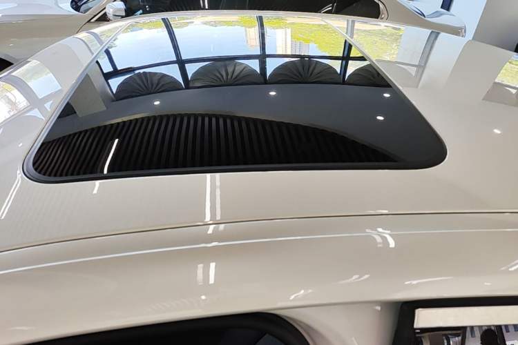 Used BMW 3 Series 2022 325i M Sport Package Roof