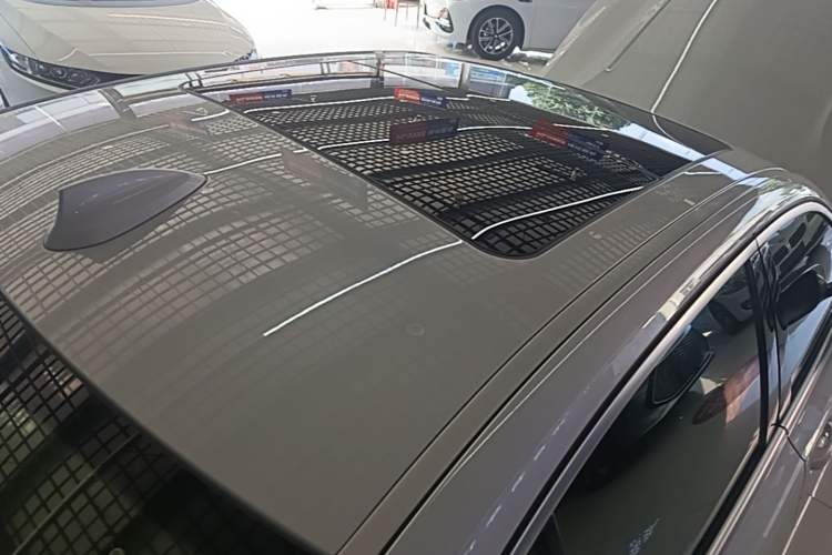 Used BMW 3 Series 2022 320Li M Sport Package Roof