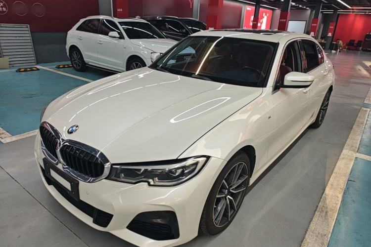 Used BMW 3 Series 2022 Restyled 320Li M Sport Package Guazi used car, China used car export, Used car for sale, Used BMW cars, Cheapest cars for sale