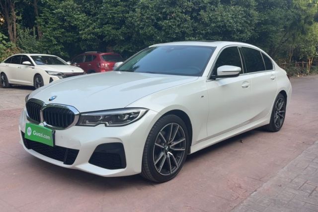 Ojetý BMW 3 Series 2022 325Li M Sport Package
