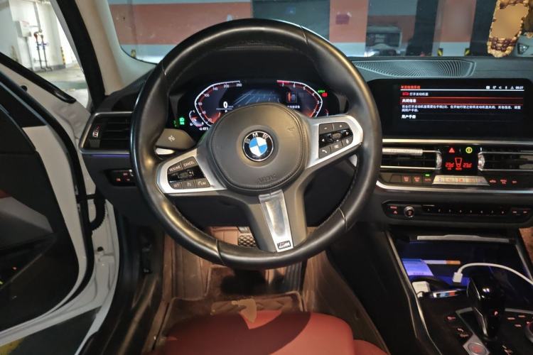 Used BMW 3 Series 2022 325Li M Sport Package Steering Wheel