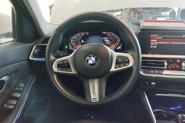 Used BMW 3 Series 2022 325i M Sport Package Steering Wheel