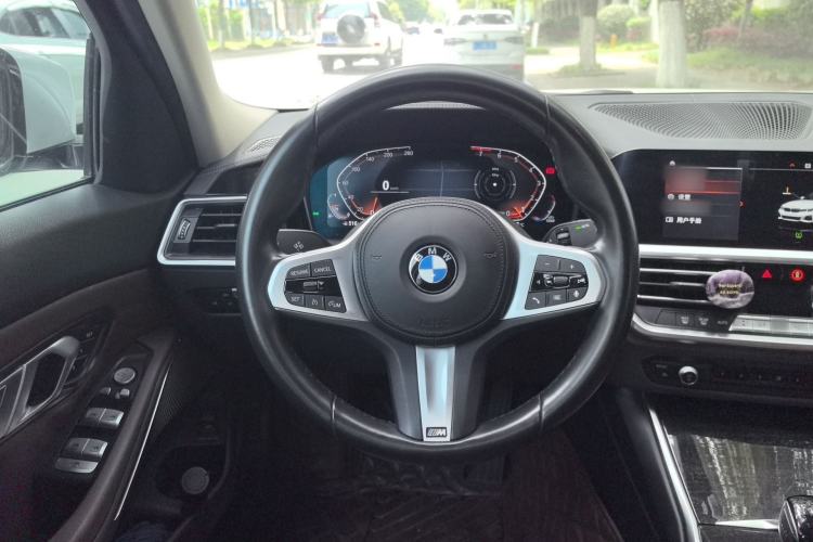 Used BMW 3 Series 2022 325Li M Sport Package Steering Wheel