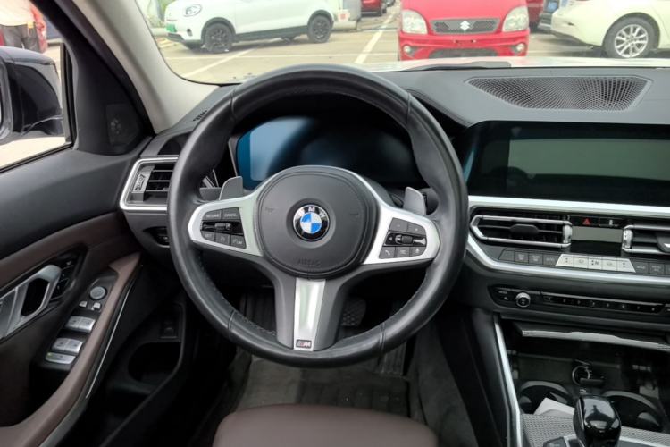 Used BMW 3 Series 2022 325Li M Sport Night Edition Package Steering Wheel
