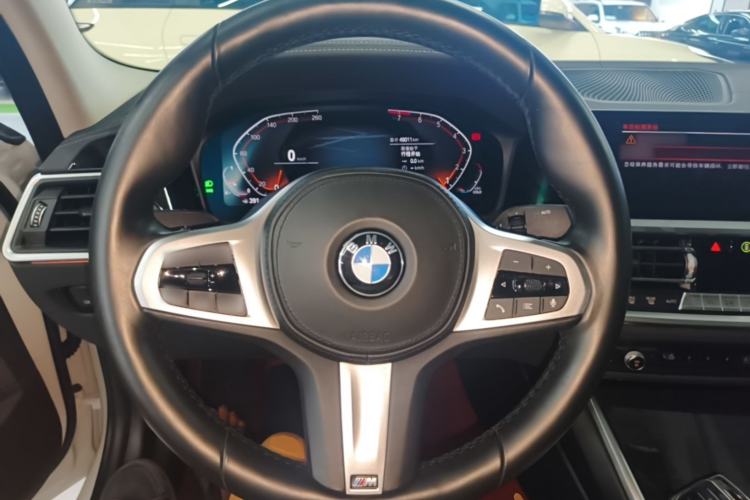 Used BMW 3 Series 2022 325Li M Sport Package Steering Wheel