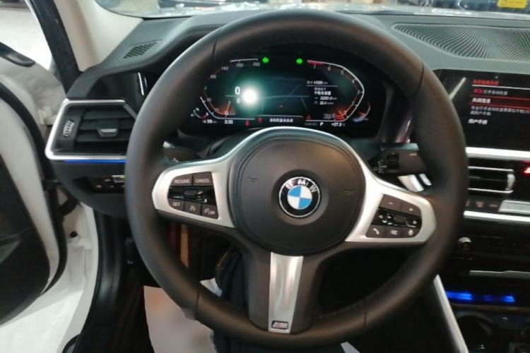 Used BMW 3 Series 2022 325Li M Sport Package Steering Wheel