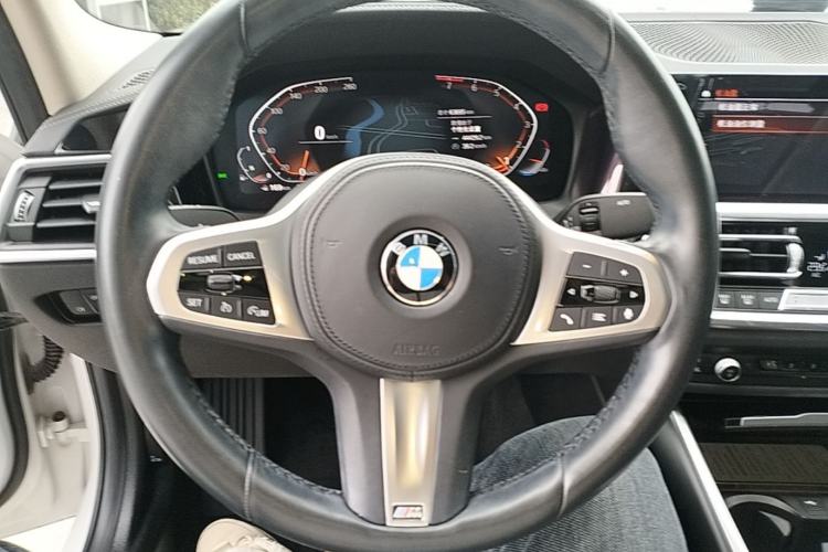 Used BMW 3 Series 2022 320Li M Sport Package Steering Wheel