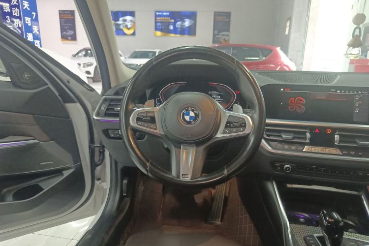 Used BMW 3 Series 2022 Revised 325i M Sport Night Edition Package Steering Wheel