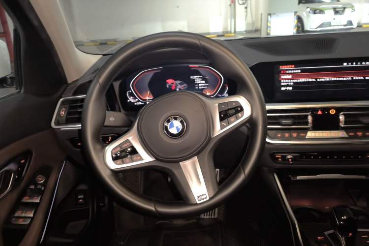 Used BMW 3 Series 2022 Updated 325Li M Sport Package Steering Wheel