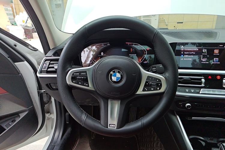 Used BMW 3 Series 2022 325Li M Sport Package Steering Wheel