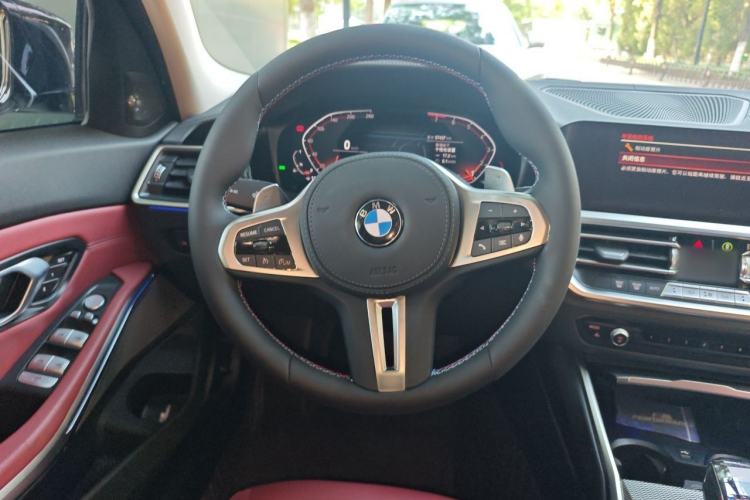 Used BMW 3 Series 2022 325i M Sport Night Edition Package Steering Wheel