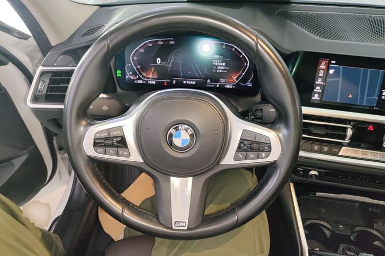Used BMW 3 Series 2022 Restyled 320Li M Sport Package Steering Wheel