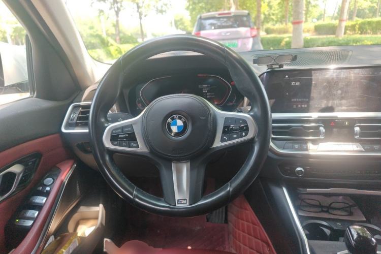 Used BMW 3 Series 2022 Updated 325i M Sport Package Steering Wheel
