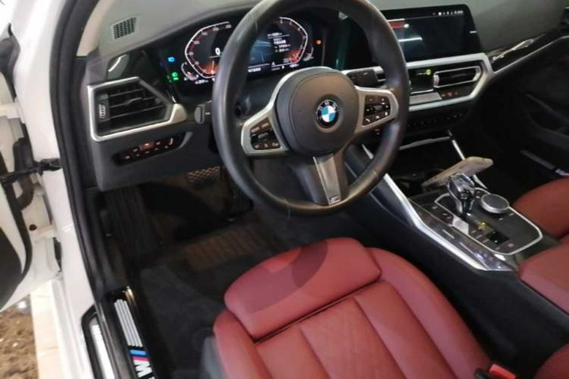 Used BMW 3 Series 2022 325Li M Sport Package Steering Wheel