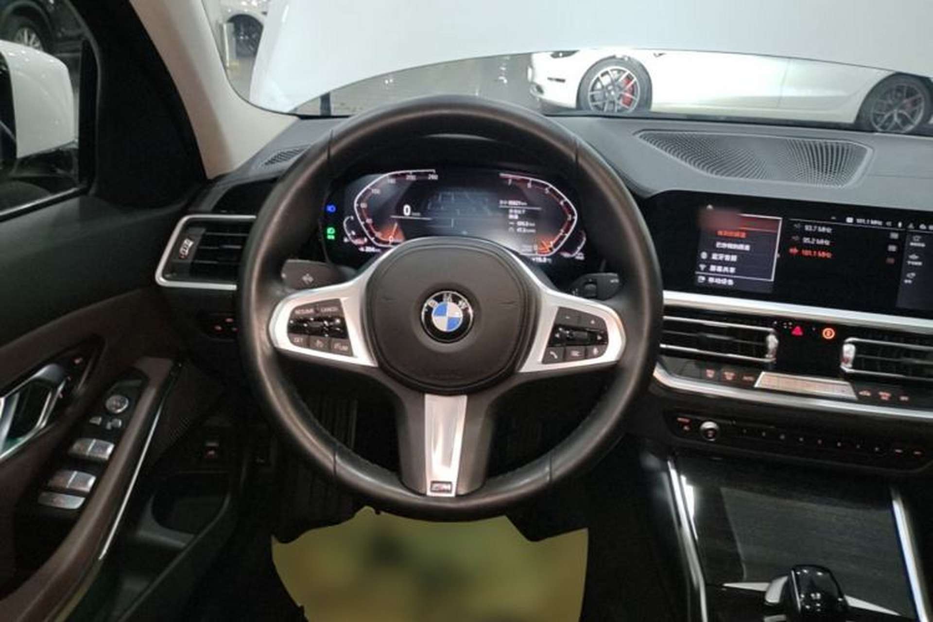 Used BMW 3 Series 2022 325Li M Sport Package Steering Wheel