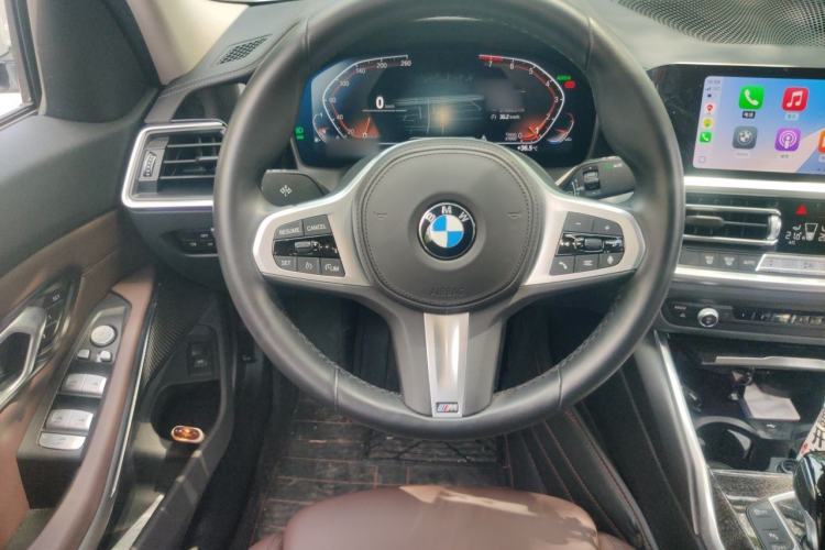 Used BMW 3 Series 2022 325Li M Sport Package Steering Wheel