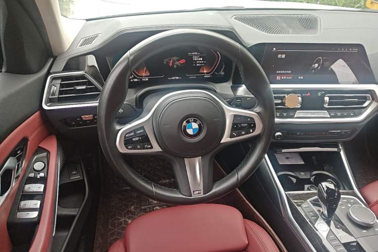 Used BMW 3 Series 2022 325Li M Sport Package Steering Wheel