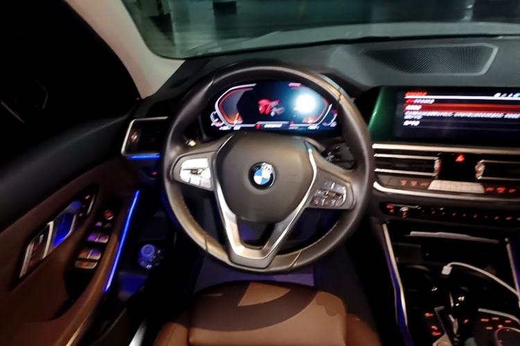 Used BMW 3 Series 2022 320i Sport Package Steering Wheel