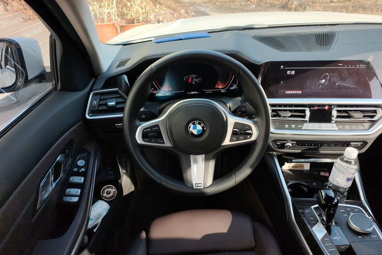 Used BMW 3 Series 2022 Updated 325Li M Sport Package Steering Wheel