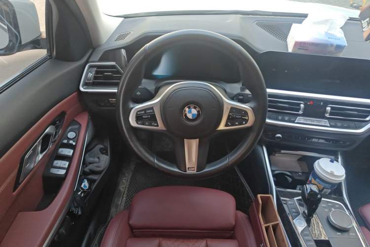 Used BMW 3 Series 2022 Updated 325Li M Sport Package Steering Wheel