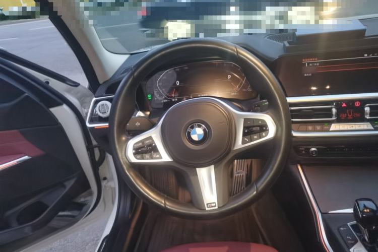Used BMW 3 Series 2022 Updated 325i M Sport Package Steering Wheel