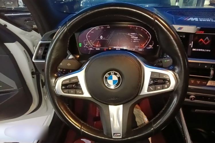 Used BMW 3 Series 2022 Updated 325i M Sport Package Steering Wheel