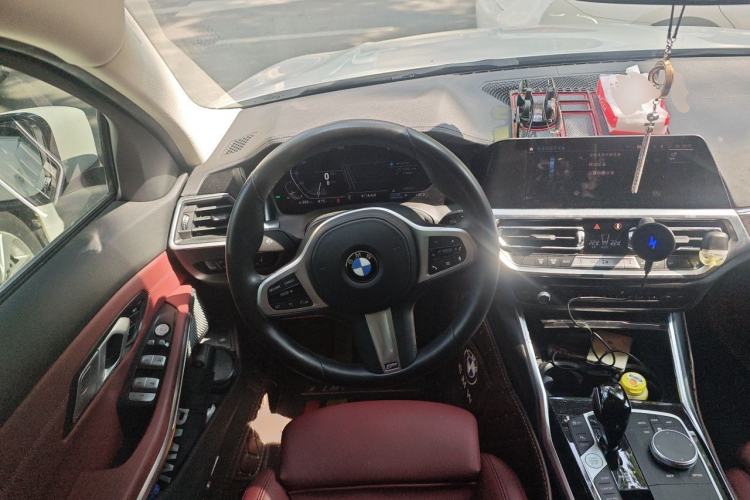 Used BMW 3 Series 2022 325Li M Sport Package Steering Wheel