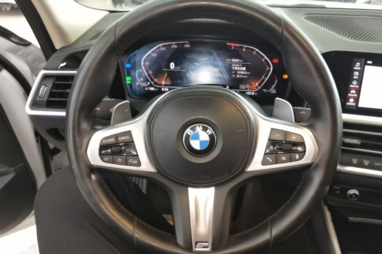 Used BMW 3 Series 2022 325Li M Sport Night Edition Package Steering Wheel