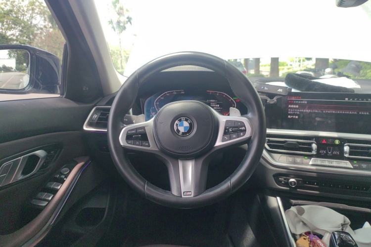 Used BMW 3 Series 2022 325i M Sport Night Edition Package Steering Wheel