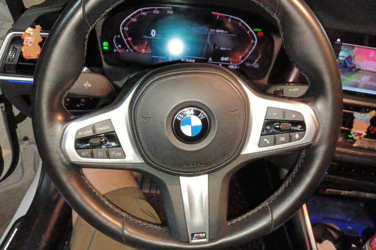 Used BMW 3 Series 2022 Updated 325i M Sport Package Steering Wheel
