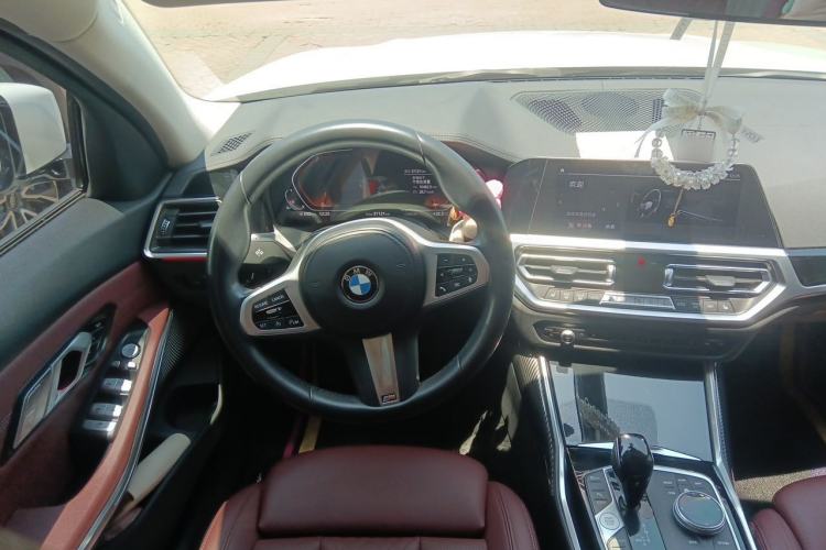 Used BMW 3 Series 2022 320Li M Sport Package Steering Wheel