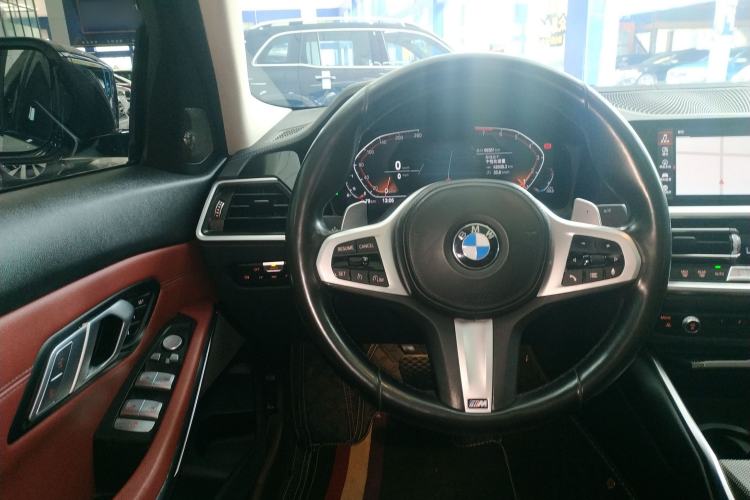 Used BMW 3 Series 2022 325i M Sport Night Edition Package Steering Wheel